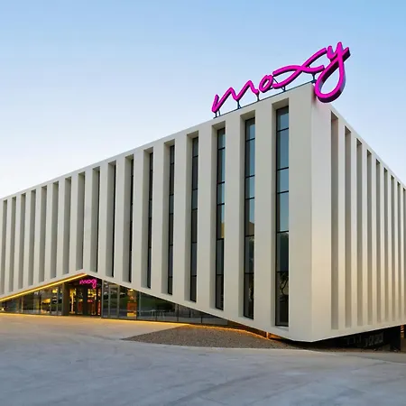 Moxy Lisboa * Алфражиде