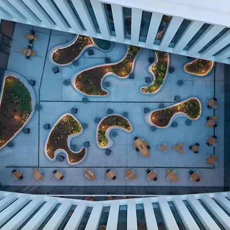 Moxy Lisboa * ألفراجيدي