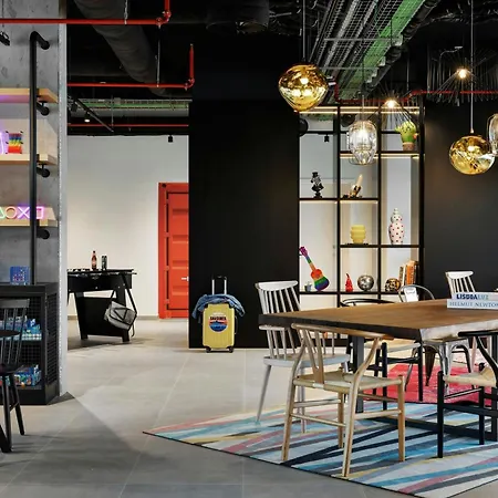 فندق Moxy Lisboa ألفراجيدي