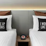 Moxy Lisboa Hotel