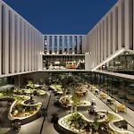 Moxy Lisboa Alfragide