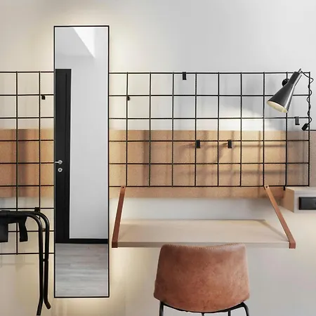 Moxy Lisboa 3*
